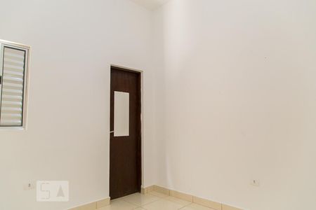 Quarto de casa para alugar com 1 quarto, 35m² em Jardim Oriental, São Paulo
