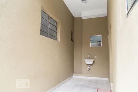 Casa para alugar com 35m², 1 quarto e sem vaga Casa para alugar com 35m², 1 quarto e sem vagaÁrea de serviço
