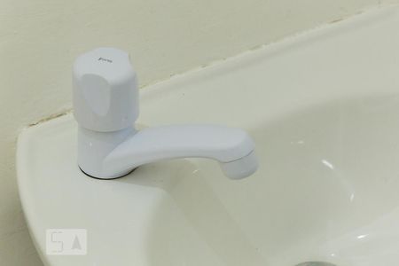 Casa para alugar com 35m², 1 quarto e sem vaga Casa para alugar com 35m², 1 quarto e sem vagaBanheiro - Torneira