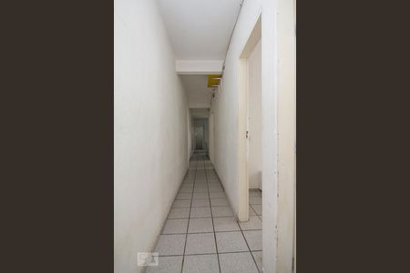 Casa para alugar com 300m², 9 quartos e 2 vagas Casa para alugar com 300m², 9 quartos e 2 vagasPiso Térreo - Corredor