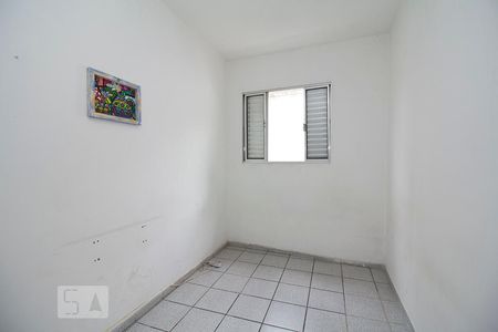 Piso Térreo - Quarto 1 de casa para alugar com 9 quartos, 300m² em Vila Anglo Brasileira, São Paulo