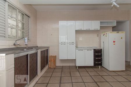 Casa para alugar com 300m², 9 quartos e 2 vagas Casa para alugar com 300m², 9 quartos e 2 vagasPiso INF2 - Cozinha