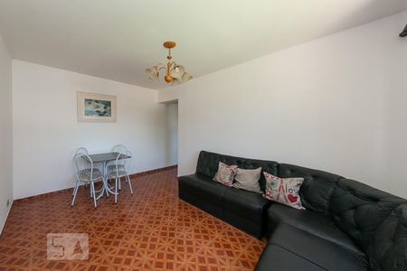 Sala de apartamento para alugar com 2 quartos, 54m² em Ahú, Curitiba