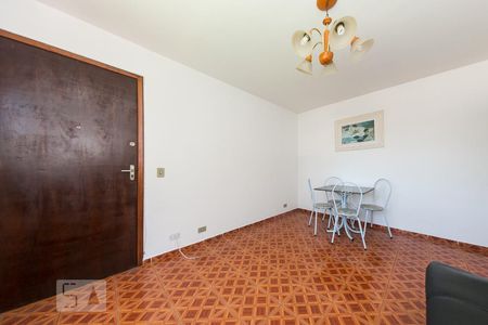 Sala de apartamento para alugar com 2 quartos, 54m² em Ahú, Curitiba