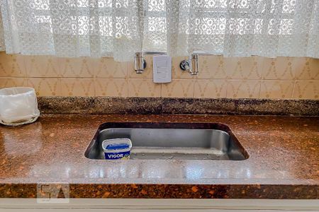 Casa à venda com 134m², 3 quartos e 2 vagasDetalhe Cozinha