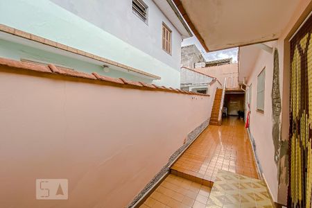 Casa à venda com 134m², 3 quartos e 2 vagasQuintal