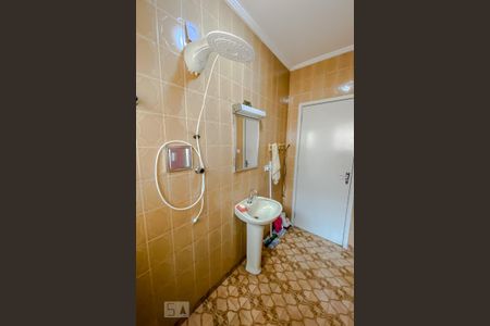 Casa à venda com 134m², 3 quartos e 2 vagasBanheiro