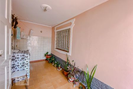 Casa à venda com 134m², 3 quartos e 2 vagasLavanderia