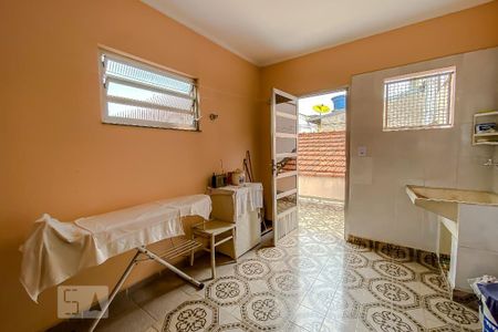 Casa à venda com 134m², 3 quartos e 2 vagasLavanderia 2