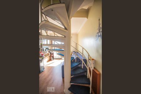 Apartamento à venda com 134m², 3 quartos e 2 vagasEscadas - Cobertura