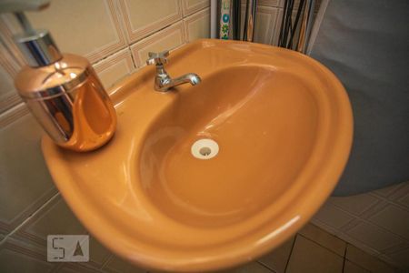 Apartamento à venda com 134m², 3 quartos e 2 vagasBanheiro de Serviço - Torneira