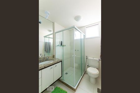 Apartamento à venda com 83m², 2 quartos e 1 vagaBanheiro da Suíte