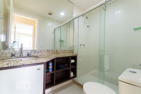 Apartamento à venda com 83m², 2 quartos e 1 vagaBanheiro Social