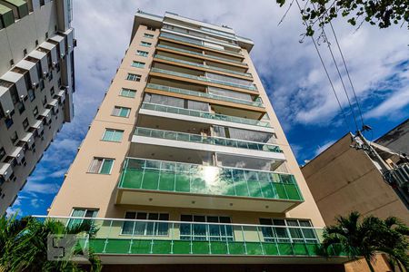 Apartamento à venda com 83m², 2 quartos e 1 vagaFachada