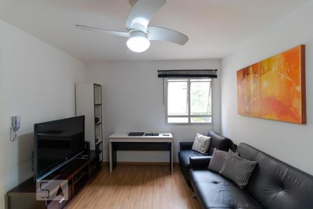 Sala de apartamento para alugar com 1 quarto, 42m² em Cambuí, Campinas