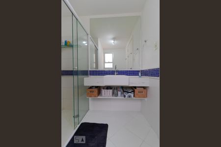 Apartamento para alugar com 42m², 1 quarto e sem vaga Apartamento para alugar com 42m², 1 quarto e sem vagaBanheiro