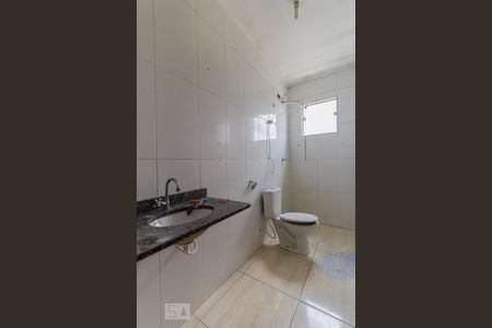 Apartamento para alugar com 60m², 2 quartos e sem vagaBanheiro