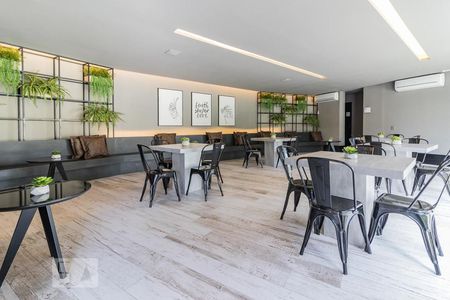 Apartamento à venda com 55m², 2 quartos e 1 vaga Apartamento à venda com 55m², 2 quartos e 1 vagaÁrea comum - Salão de festas