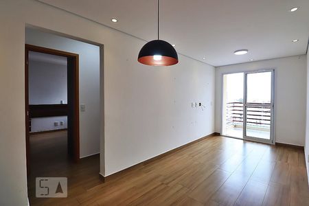 Sala de apartamento à venda com 2 quartos, 60m² em Parque das Nações, Santo André