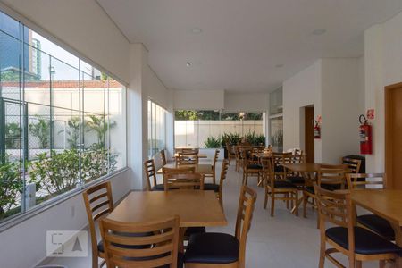 Apartamento à venda com 60m², 2 quartos e 1 vagaÁrea comum - Salão de festas