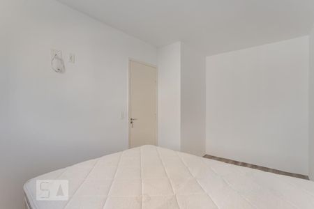 Quarto 1 de apartamento para alugar com 2 quartos, 52m² em Jardim Itu, Porto Alegre