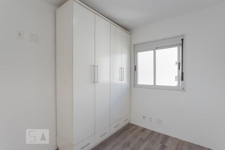 Quarto 2 de apartamento para alugar com 2 quartos, 52m² em Jardim Itu, Porto Alegre
