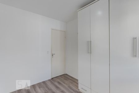 Quarto 2 de apartamento para alugar com 2 quartos, 52m² em Jardim Itu, Porto Alegre