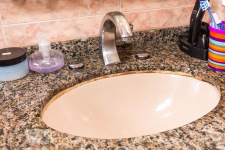 Apartamento para alugar com 84m², 2 quartos e 1 vaga Apartamento para alugar com 84m², 2 quartos e 1 vagaBanheiro