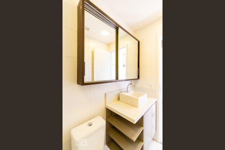 Banheiro de apartamento à venda com 2 quartos, 34m² em Vila Paulista, São Paulo