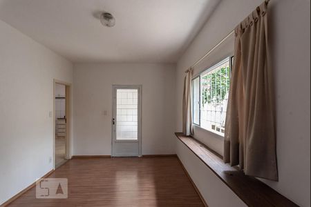 Sala de casa para alugar com 2 quartos, 132m² em Jardim Proenca I, Campinas