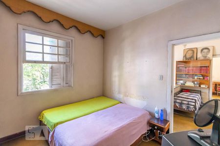 Quarto 1 de casa à venda com 3 quartos, 450m² em Pinheiros, São Paulo