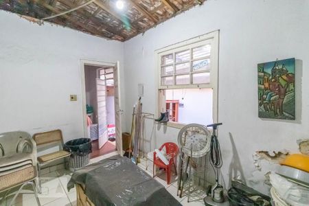 Casa à venda com 450m², 3 quartos e 4 vagas Casa à venda com 450m², 3 quartos e 4 vagasQuarto de serviço