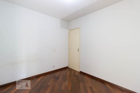 Quarto 1 de apartamento para alugar com 2 quartos, 64m² em Vila Mazzei, São Paulo