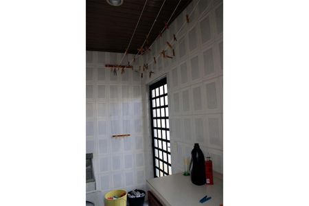 Casa à venda com 298m², 5 quartos e 4 vagasÁrea de Serviço