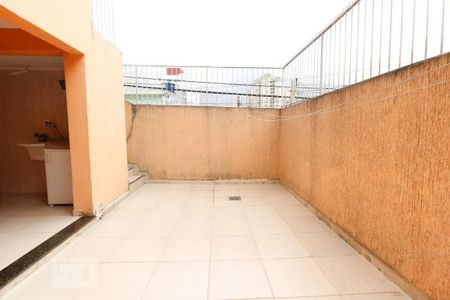 Casa à venda com 168m², 2 quartos e 3 vagasQuintal