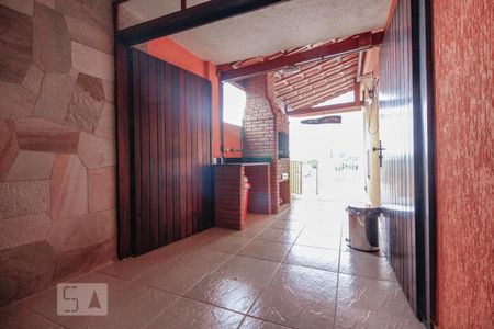 Casa à venda com 168m², 2 quartos e 3 vagasChurrasqueira