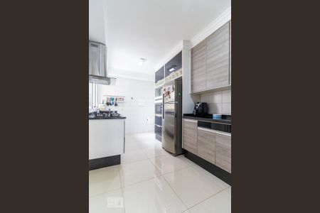 Cozinha de apartamento para alugar com 4 quartos, 136m² em Jurubatuba, São Paulo