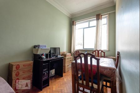 Apartamento à venda com 120m², 4 quartos e sem vagaSala de Estar