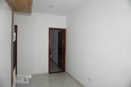 Sala de kitnet/studio para alugar com 2 quartos, 42m² em Jardim Arize, São Paulo