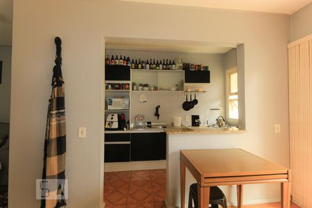 Sala de apartamento à venda com 2 quartos, 75m² em Partenon, Porto Alegre