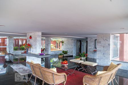 Apartamento à venda com 65m², 2 quartos e 1 vagaHall de Entrada