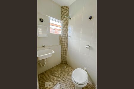 Banheiro e Lavanderia de kitnet/studio para alugar com 1 quarto, 15m² em Mooca, São Paulo