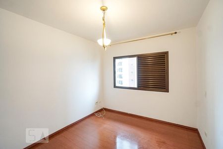 Apartamento à venda com 200m², 4 quartos e 3 vagas Apartamento à venda com 200m², 4 quartos e 3 vagasSuíte 02