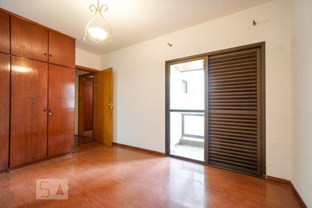 Apartamento à venda com 200m², 4 quartos e 3 vagas Apartamento à venda com 200m², 4 quartos e 3 vagasSuíte 03