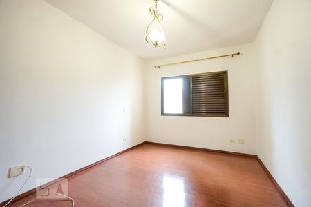 Apartamento à venda com 200m², 4 quartos e 3 vagas Apartamento à venda com 200m², 4 quartos e 3 vagasSuíte 01