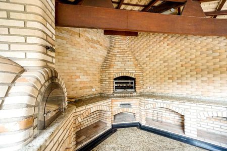 Apartamento à venda com 200m², 4 quartos e 3 vagas Apartamento à venda com 200m², 4 quartos e 3 vagasChurrasqueira