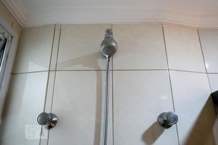 Apartamento à venda com 65m², 2 quartos e 2 vagasBanheiro social