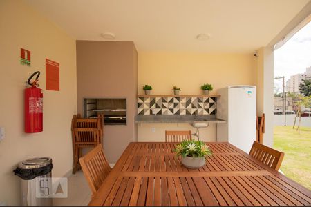 Apartamento à venda com 49m², 2 quartos e sem vagaÁrea Comum - Churrasqueira