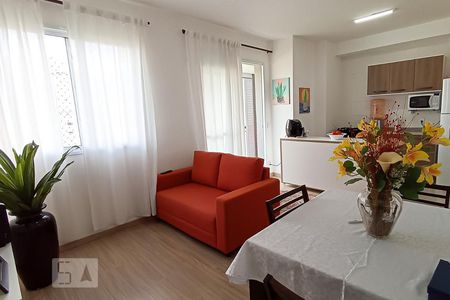 Sala de apartamento à venda com 1 quarto, 46m² em Jardim Tupanci, Barueri