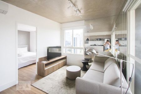 Sala de kitnet/studio para alugar com 1 quarto, 69m² em Cidade Monções, São Paulo